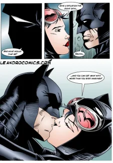 Interrogates Catwoman009