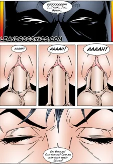 Interrogates Catwoman024