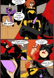 Joker vs Batwoman008