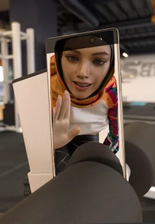 Zakia Ikram (18)